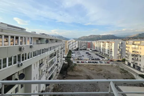 Rent, one bedroom apartment, 50m², Stari Aerodrom, Podgorica - image 13