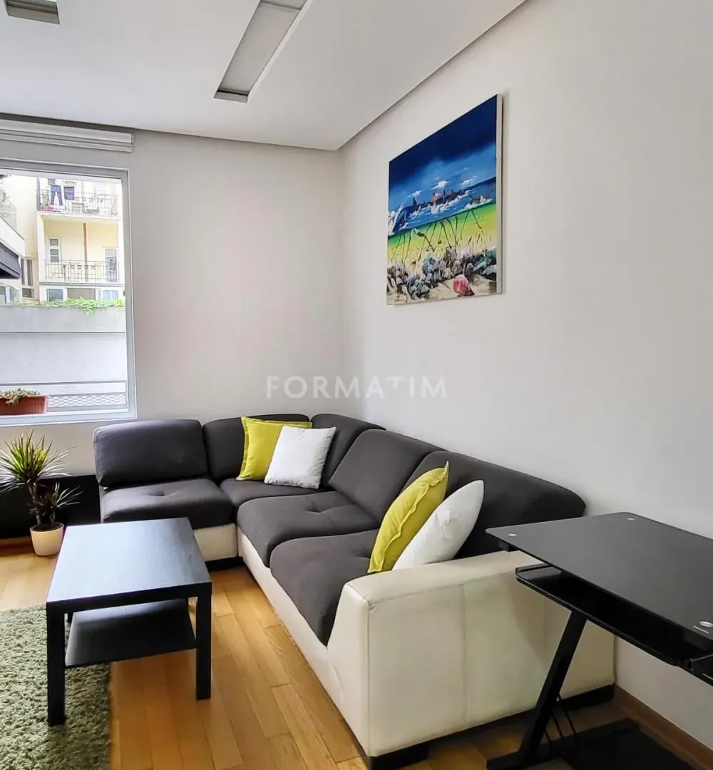 Izdavanje, dvosoban stan, 45m², Stari Grad, Beograd