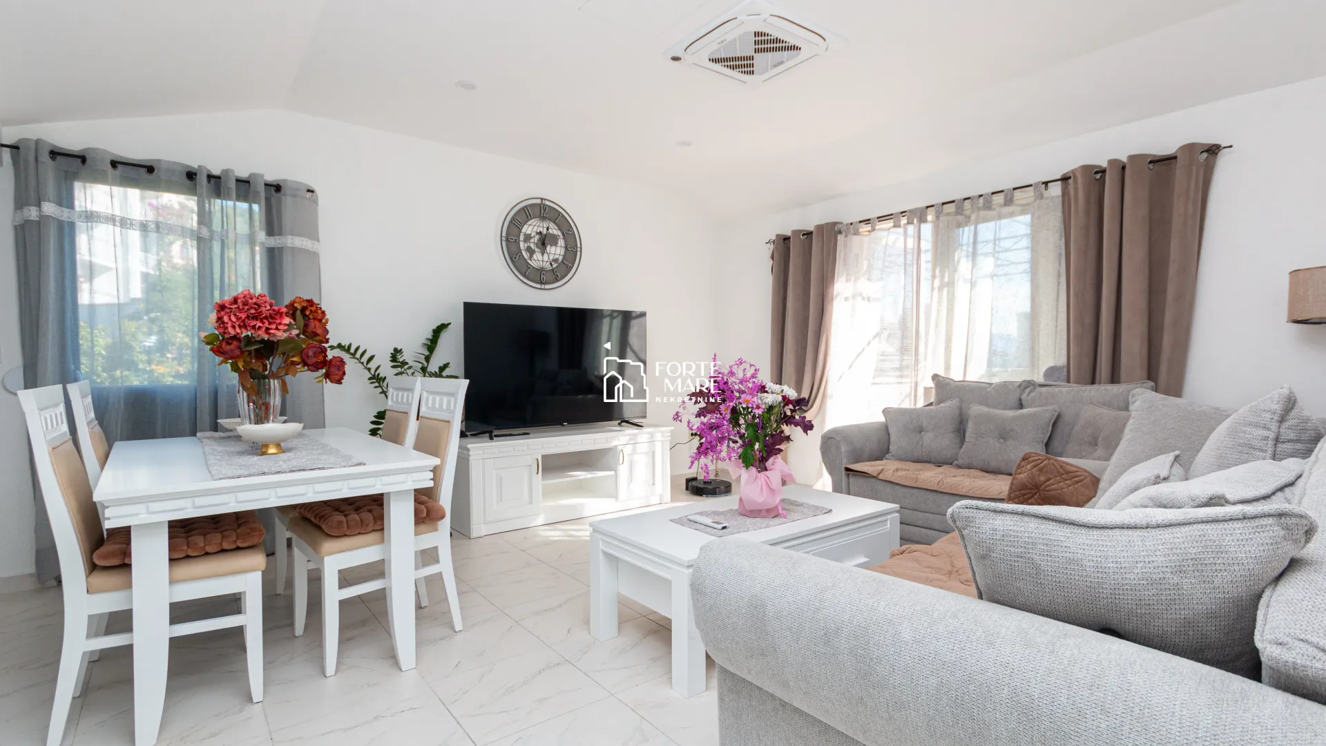 Prodaja, dvosoban stan, 98m², Igalo, Herceg Novi