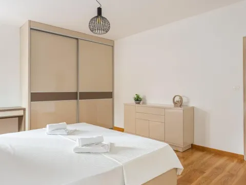 Sale, one bedroom apartment, 87m², Pržno, Budva - image 5