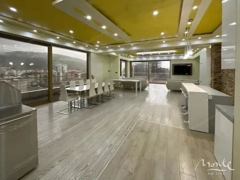 Sale, two bedroom apartment, 158m², Budva, Crna Gora - image 1