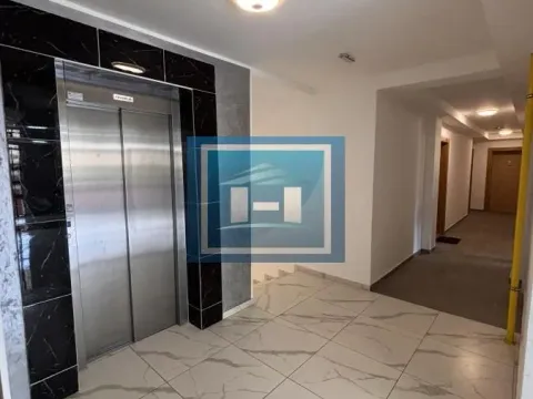 Prodaja, dvosoban stan, 56m², Centar, Jagodina - image 11