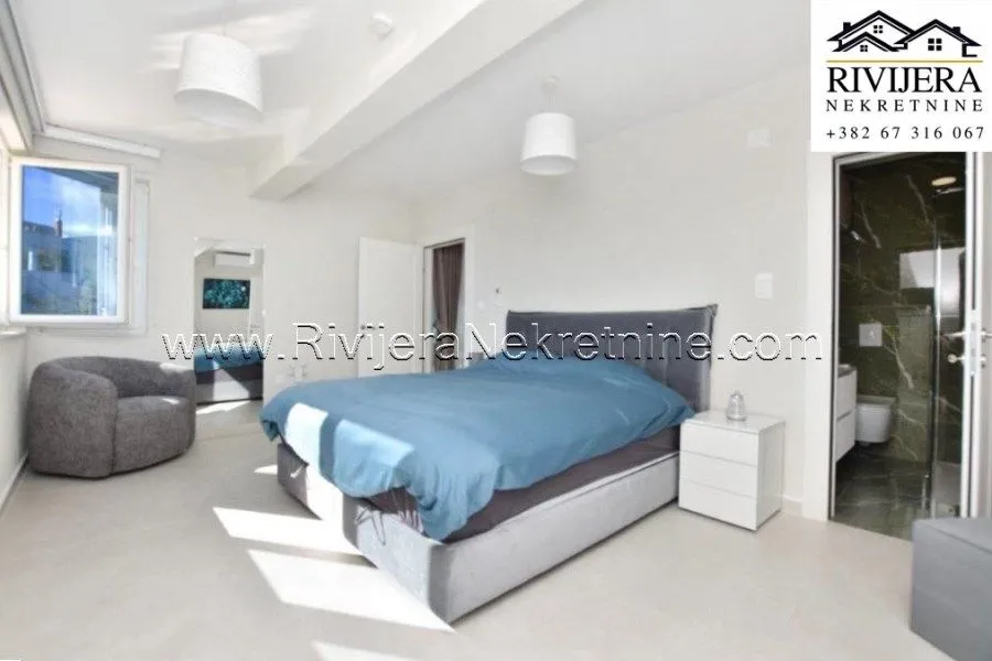 Prodaja, kuća, 192m², Đenovići, Herceg Novi