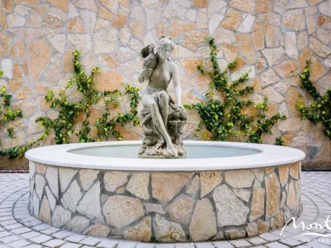 Sale, three bedroom apartment, 141m², Herceg Novi, Crna Gora - image 14