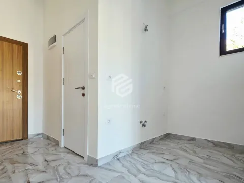 Prodaja, stan, 28m², Sutomore, Bar - image 7