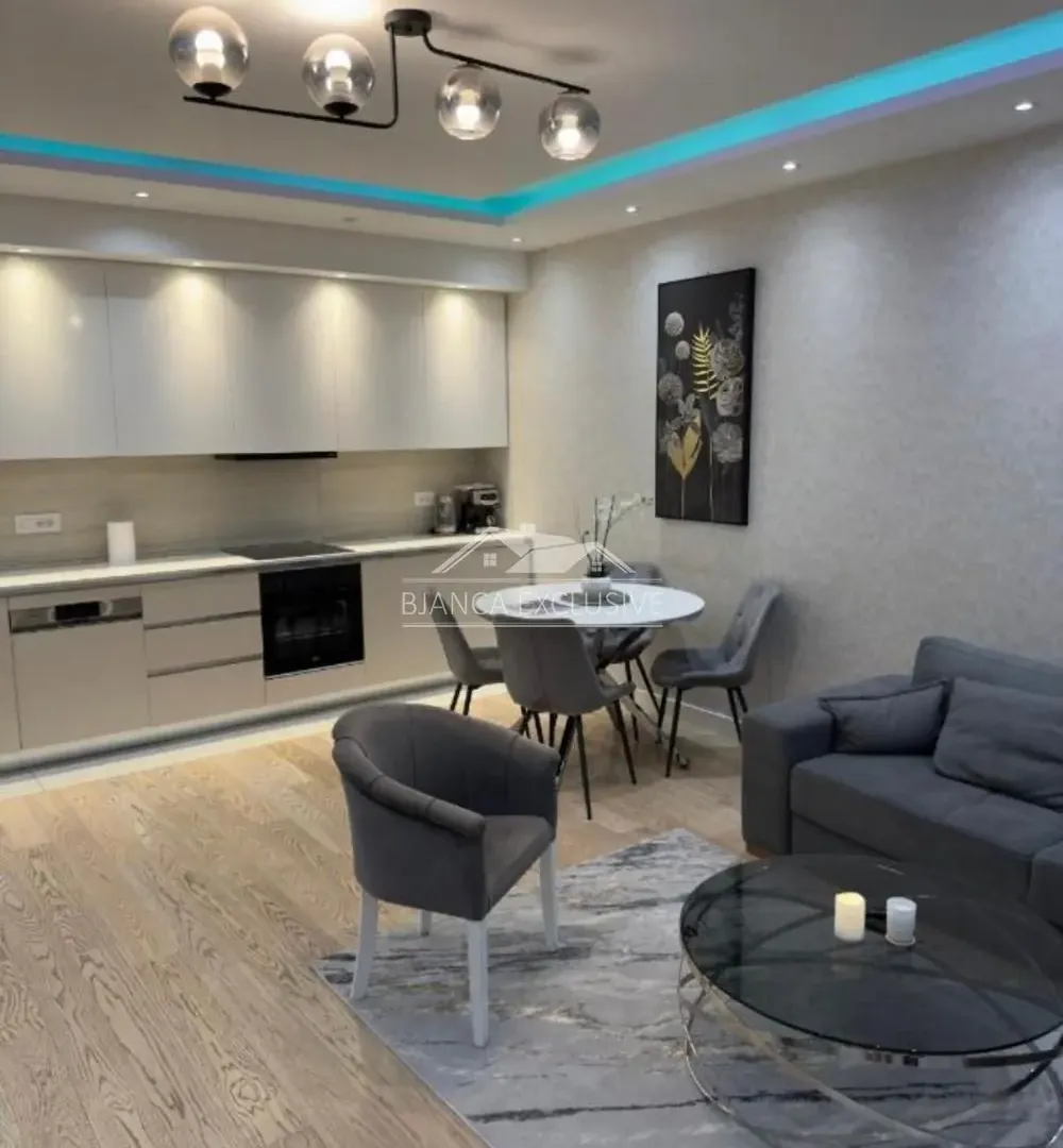 Sale, three bedroom apartment, 76m², Savski Venac, Beograd