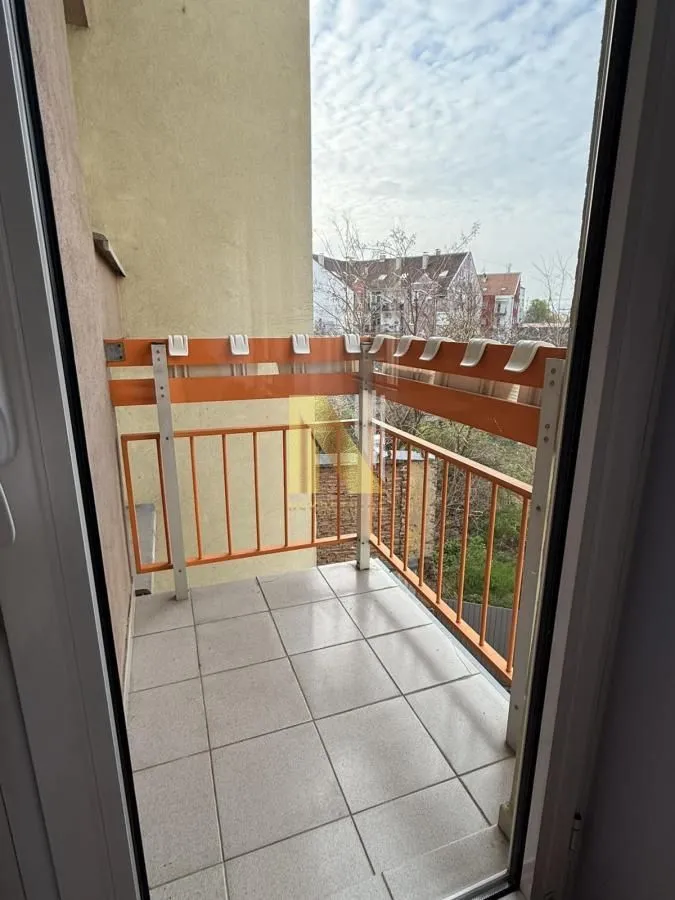 Izdavanje, jednosoban stan, 36m², Rotkvarija, Novi Sad Sve Podlokacije