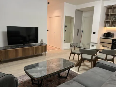 Izdavanje, trosoban stan, 90m², Beograd Na Vodi, Beograd - image 7