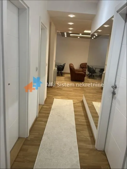 Rent, three bedroom apartment, 83m², Vidikovački venac, Rakovica