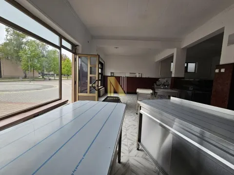 Prodaja, kuća, 303m², Pecinci, Srbija - image 6