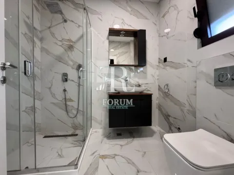 Izdavanje, kuća, 200m², Donji Kokoti, Podgorica - image 10