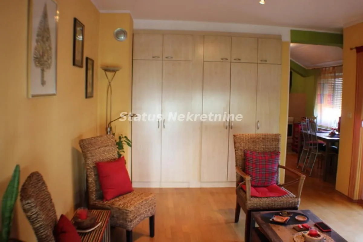 Prodaja, dvosoban stan, 59m², Grbavica, Novi Sad Sve Podlokacije