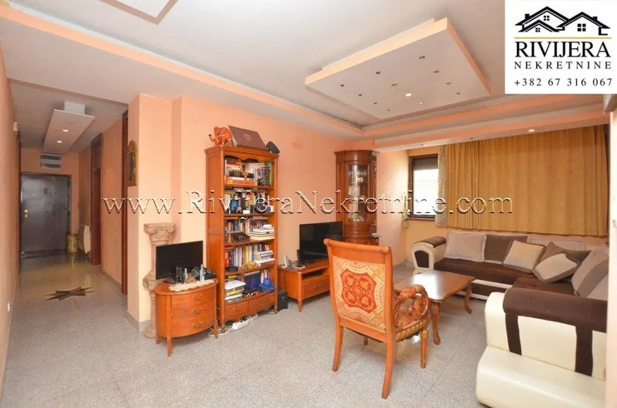 Prodaja, dvosoban stan, 77m², Igalo, Herceg Novi