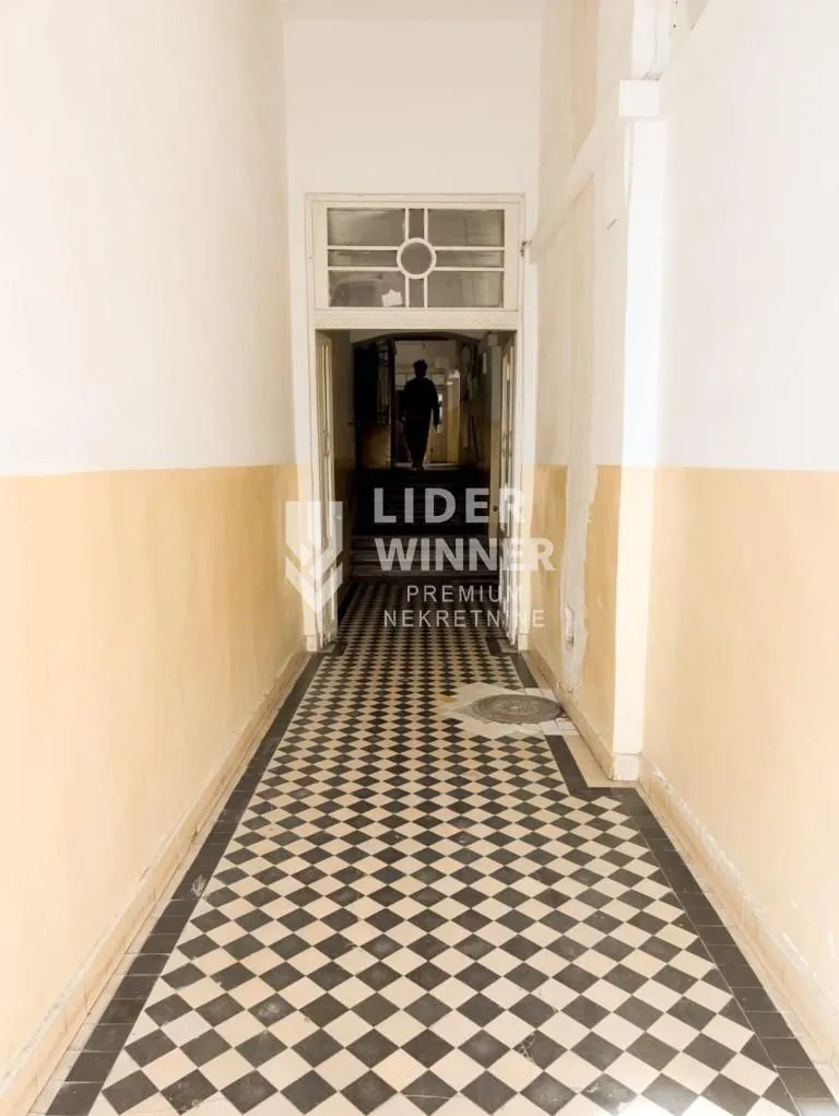 Sale, four bedroom apartment, 94m², Savski Venac, Beograd