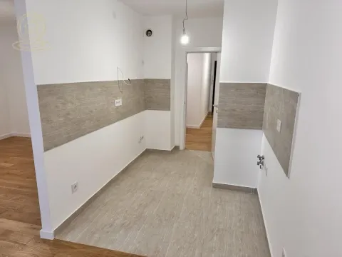 Prodaja, trosoban stan, 68m², Vukov Spomenik, Zvezdara Sve Podlokacije - image 11