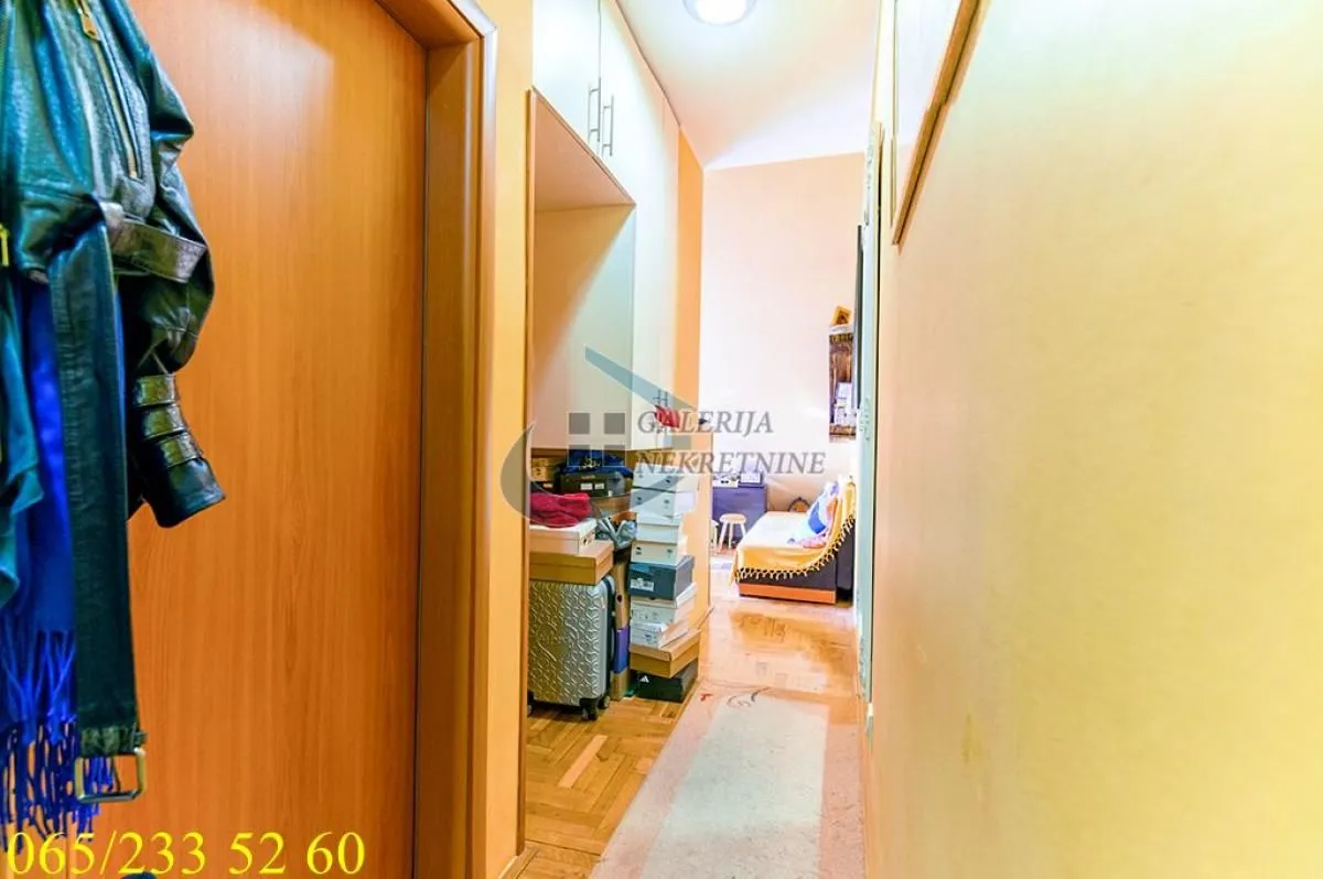 Prodaja, jednosoban stan, 31m², Kanarevo Brdo, Beograd
