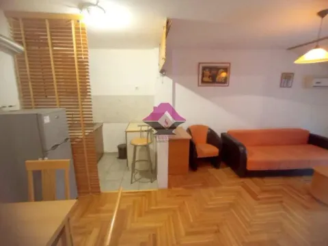 Prodaja, jednosoban stan, 39m², Centar, Novi Sad - image 11