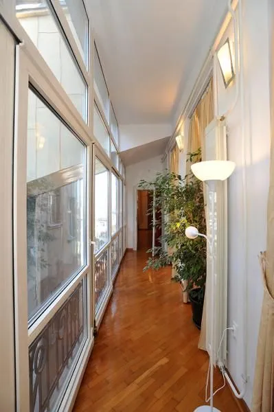 Rent, office space, 160m², Stari Grad, Beograd