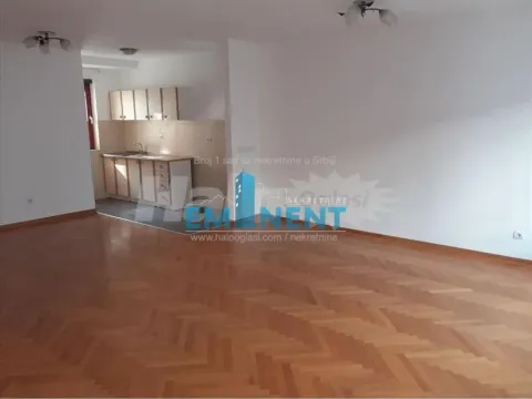 Izdavanje, trosoban stan, 90m², Vračar Sve Podlokacije, Beograd - image 2