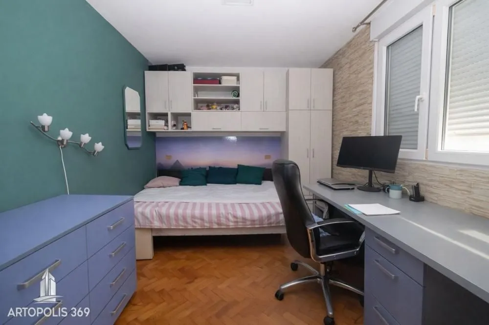 Sale, two bedroom apartment, 62m², Karaburma, Palilula Sve Podlokacije