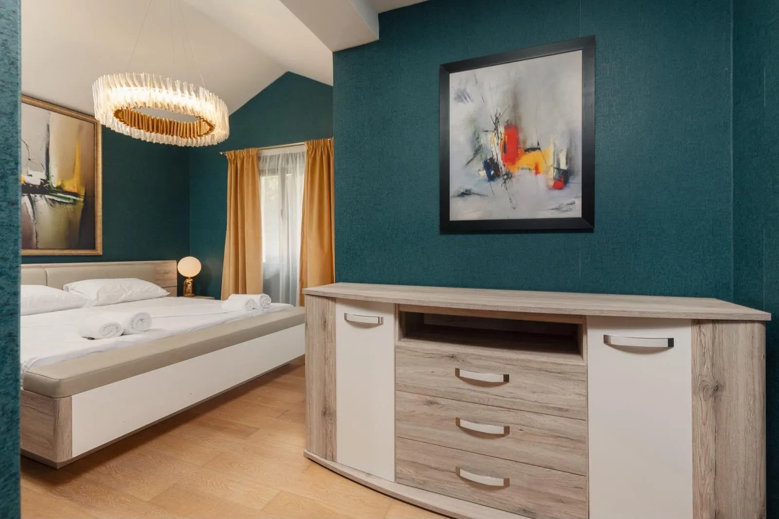 Rent, house, 500m², Bonići, Tivat