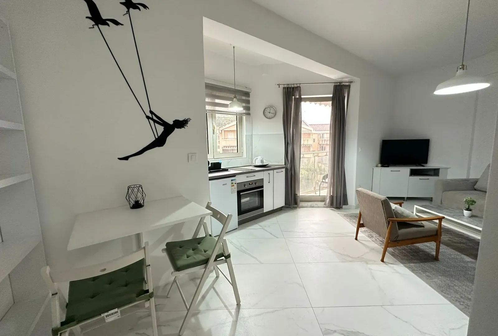 Izdavanje, garsonjera, 32m², Velji Vinogradi, Budva