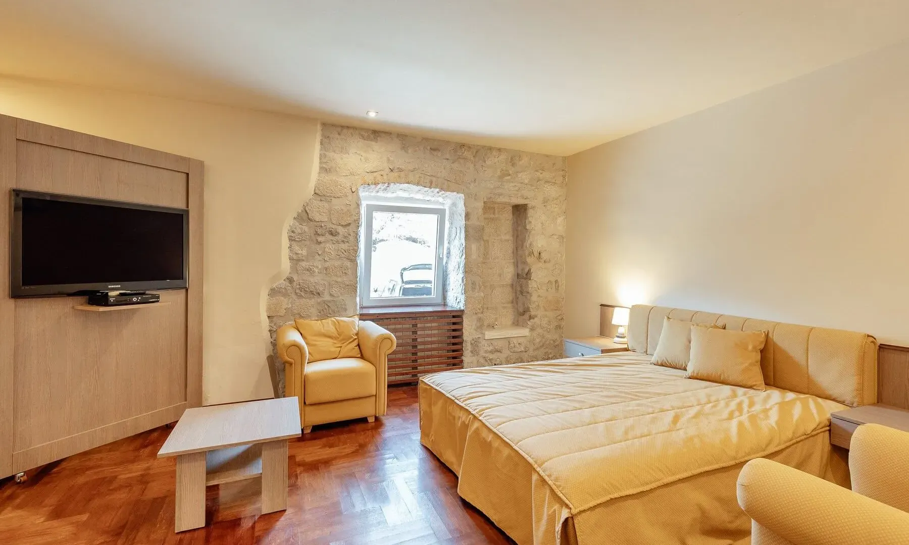 Prodaja, kuća, 246m², Kotor, Crna Gora
