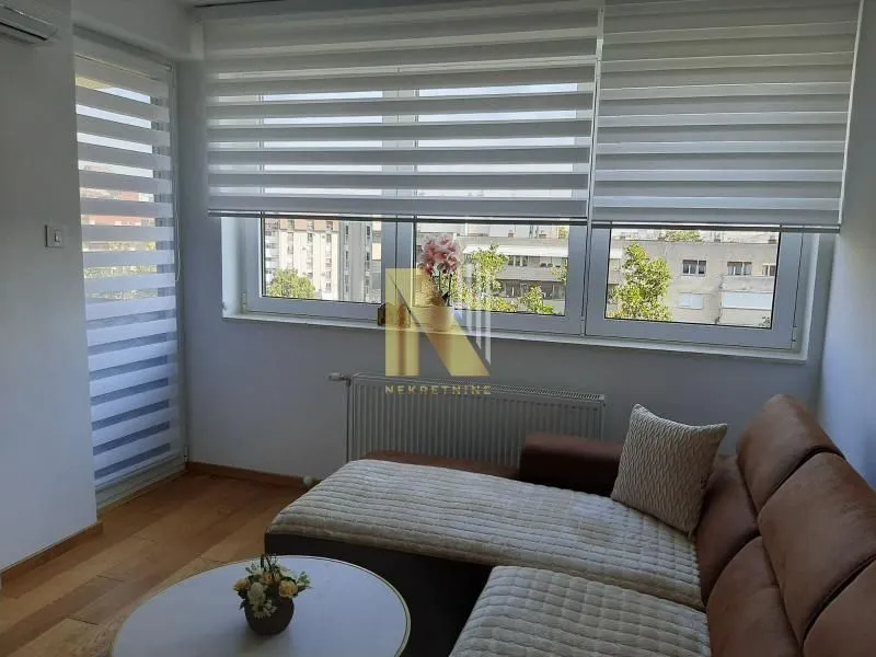 Izdavanje, dvosoban stan, 47m², Grbavica, Novi Sad Sve Podlokacije