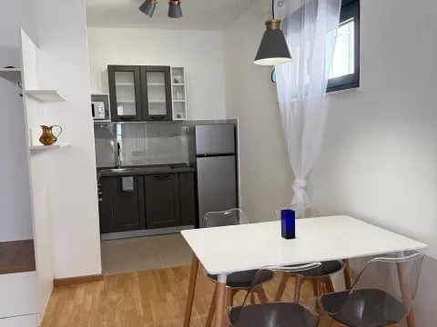 Rent, one bedroom apartment, 47m², Rozino, Budva - image 5