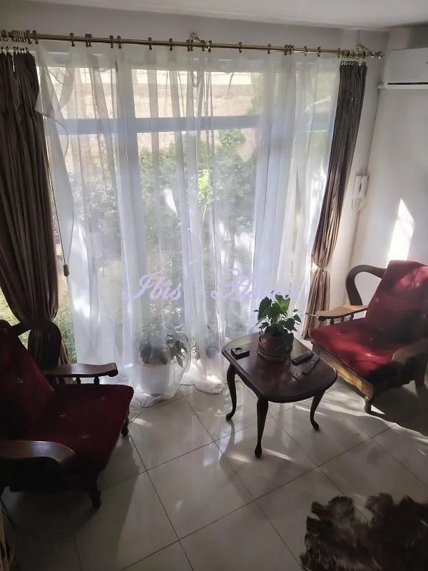 Izdavanje, dvosoban stan, 60m², Voždovac Sve Podlokacije, Beograd