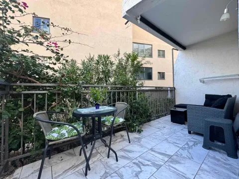 Prodaja, jednosoban stan, 43m², Baošići, Herceg Novi - image 4