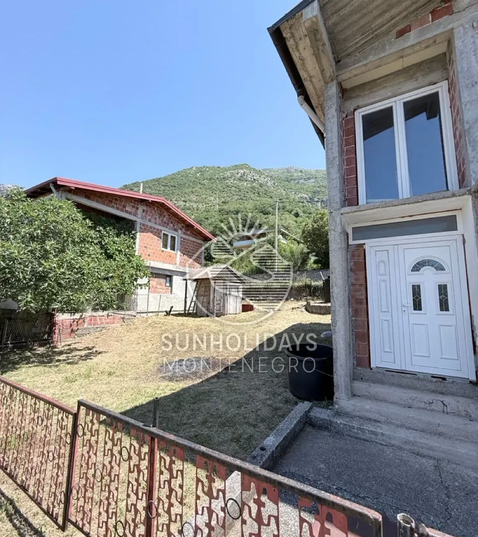 Sale, house, 90m², Zankovići, Bar