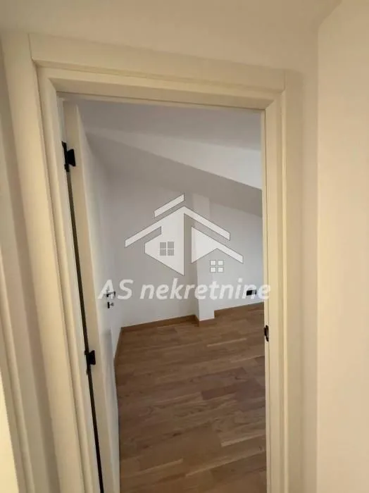 Rent, three bedroom apartment, 80m², Fon (Fon - Bilećka), Voždovac Sve Podlokacije