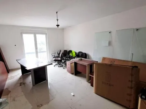 Rent, office space, 352m², Durlan, Niš - image 5