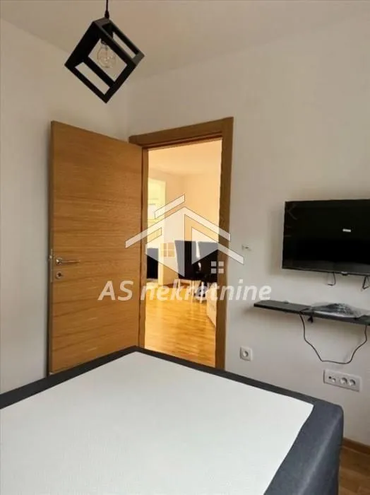 Rent, three bedroom apartment, 68m², Lekino Brdo, Voždovac Sve Podlokacije