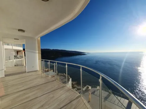 Prodaja, četvorosoban stan, 201m², Dobra Voda, Budva - image 9