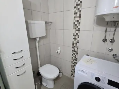 Rent, two bedroom apartment, 58m², Bulevar Oslobodjenja, Novi Sad Sve Podlokacije - image 15
