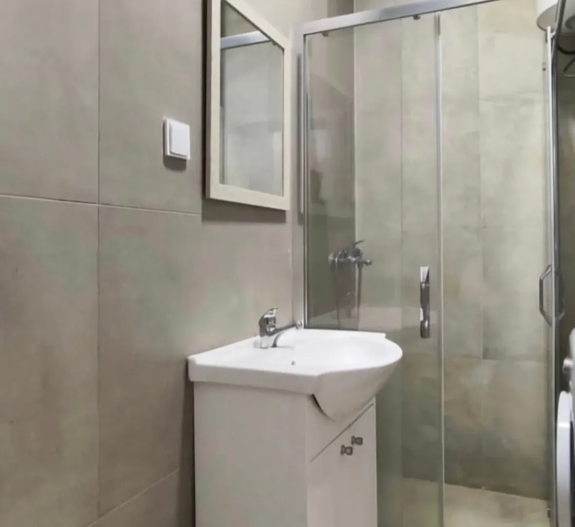 Rent, one bedroom apartment, 38m², Pobrežje, Podgorica