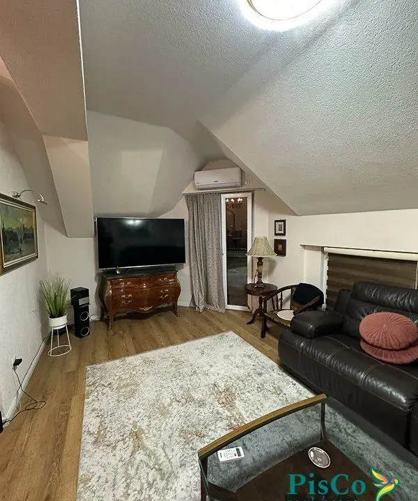 Prodaja, trosoban stan, 90m², Stari Aerodrom, Podgorica