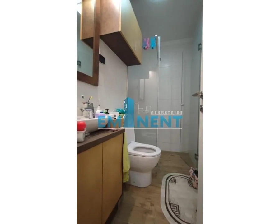 Prodaja, trosoban stan, 96m², Novi Beograd Blok 67, Novi Beograd Sve Podlokacije