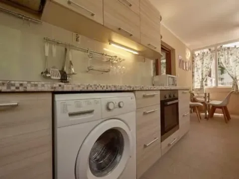 Prodaja, trosoban stan, 72m², Prčanj, Kotor - image 6