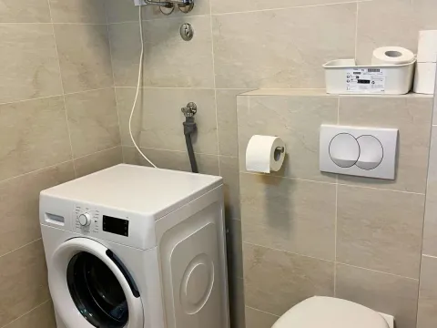 Izdavanje, jednosoban stan, 32m², Autokomanda, Voždovac Sve Podlokacije - image 2