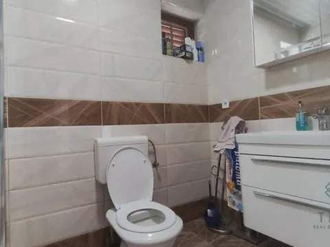 Sale, three bedroom apartment, 169m², Dubovica, Budva - image 10