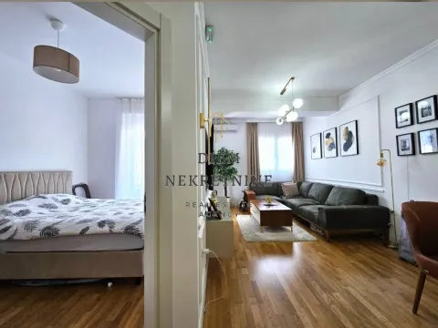 Prodaja, jednosoban stan, 46m², Centar, Bar - image 9