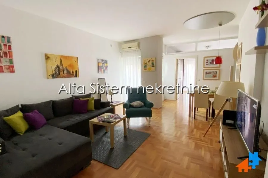 Rent, two bedroom apartment, 52m², Vračar Hram, Vračar Sve Podlokacije