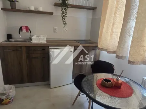 Izdavanje, jednosoban stan, 35m², Stari Majur, Petrovaradin - image 4