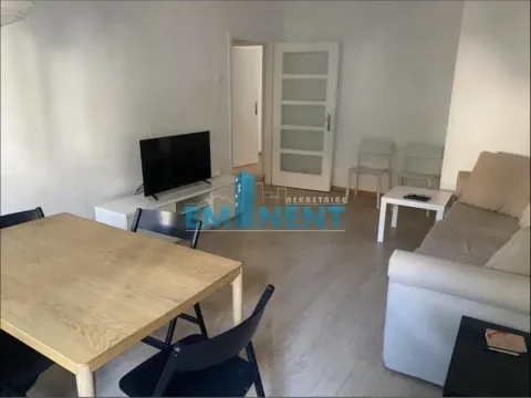 Izdavanje, trosoban stan, 65m², Stari Grad, Beograd