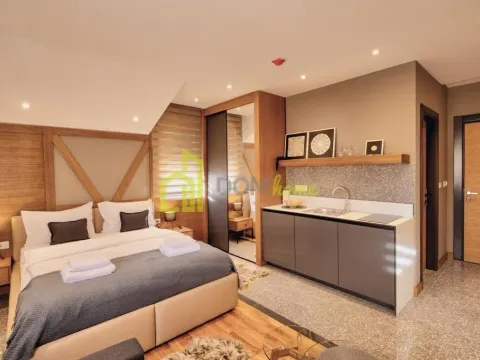 Prodaja, garsonjera, 47m², Kolašin, Crna Gora - image 8