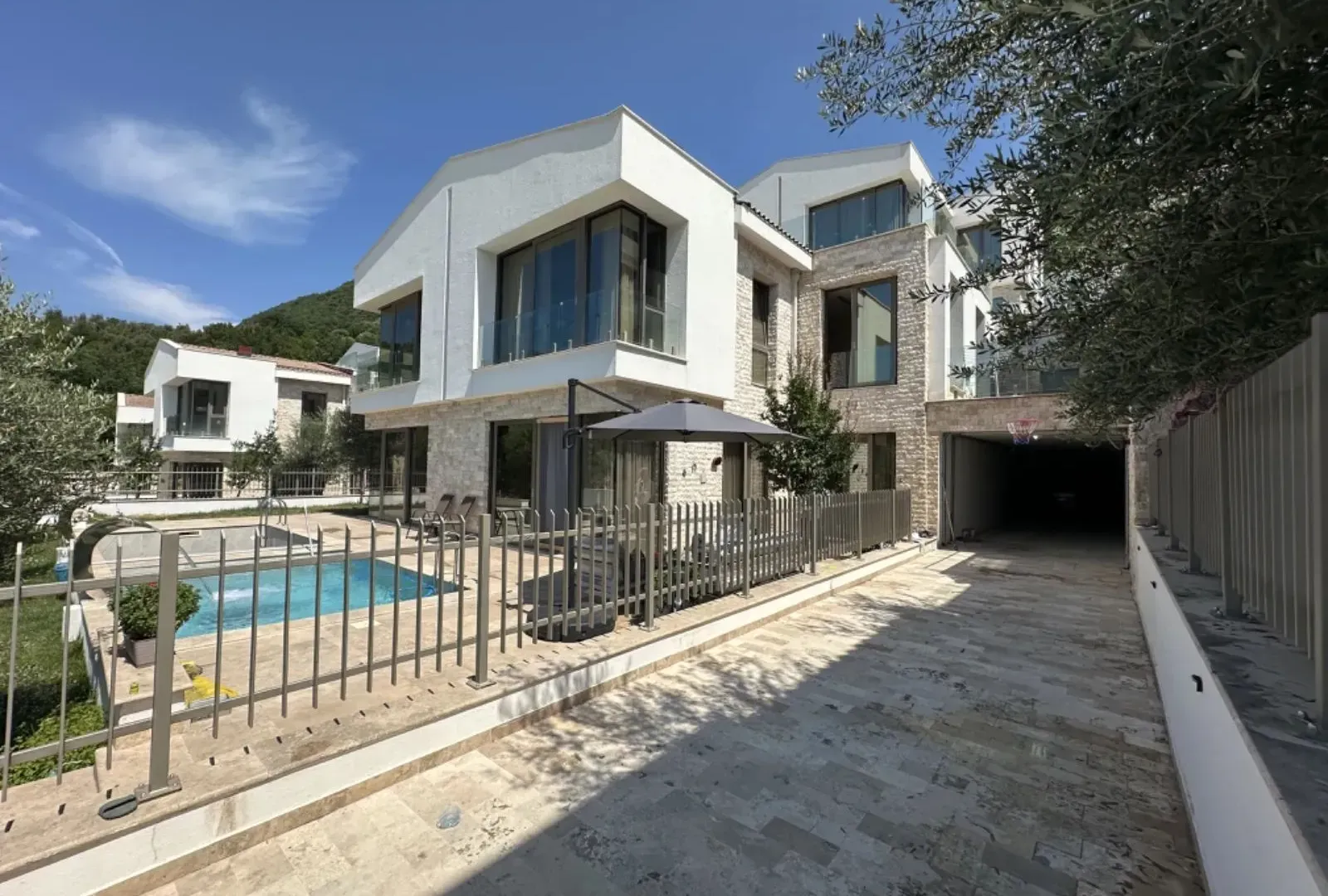 Prodaja, kuća, 400m², Kumbor, Herceg Novi