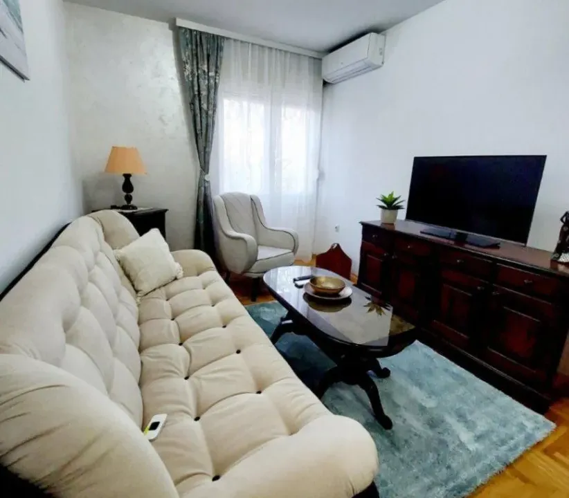 Izdavanje, jednosoban stan, 39m², Zabjelo, Podgorica